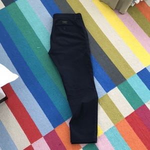 Men’s Banana Republic Tapered Fit Chinos!